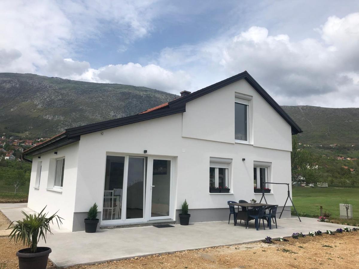 Vikendica Bruse Villa Jaklici ภายนอก รูปภาพ