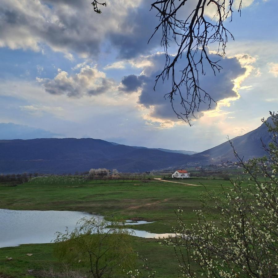Vikendica Bruse Villa Jaklici ภายนอก รูปภาพ